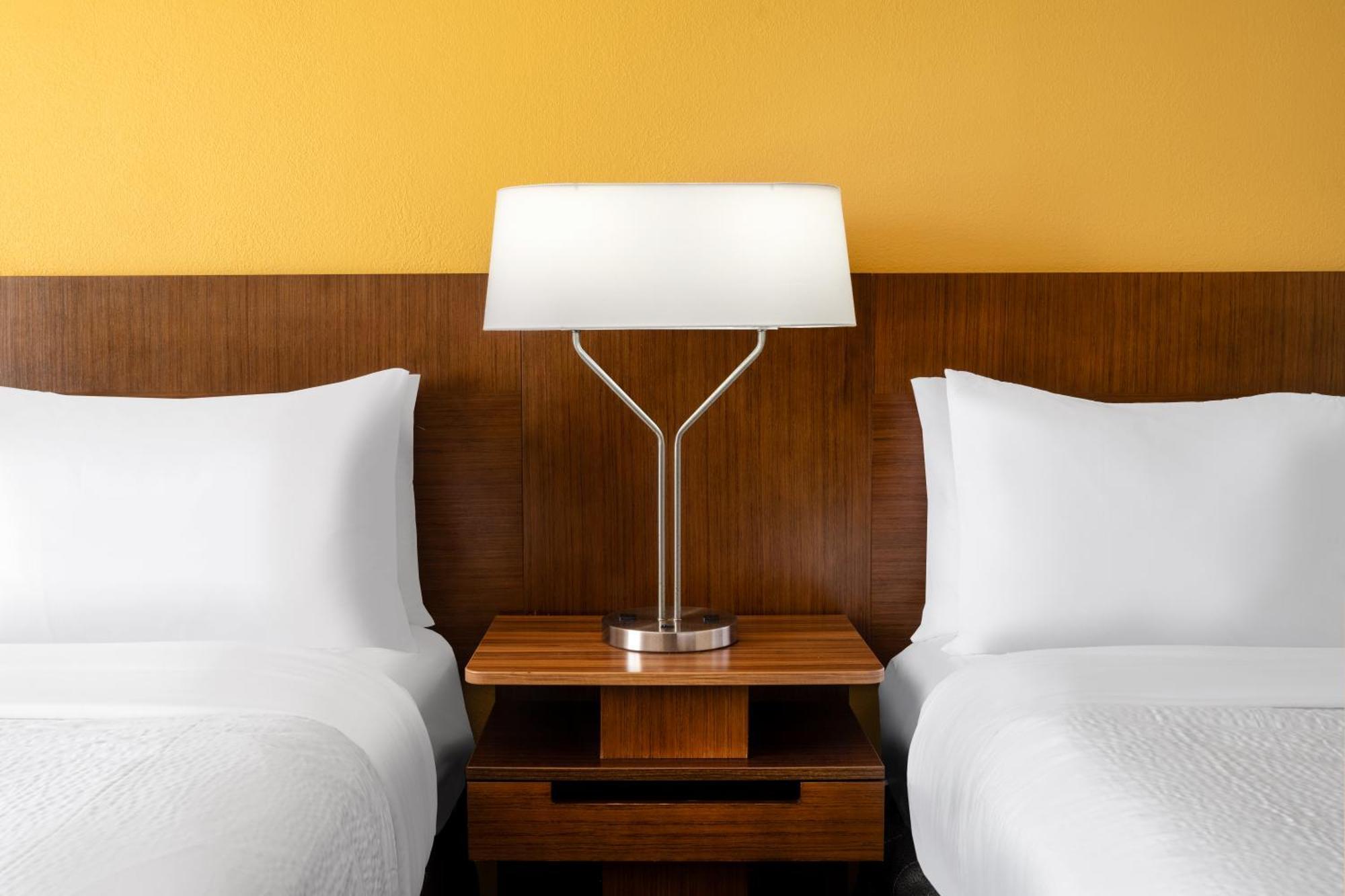 Garner Hotel Macon West By Ihg Экстерьер фото