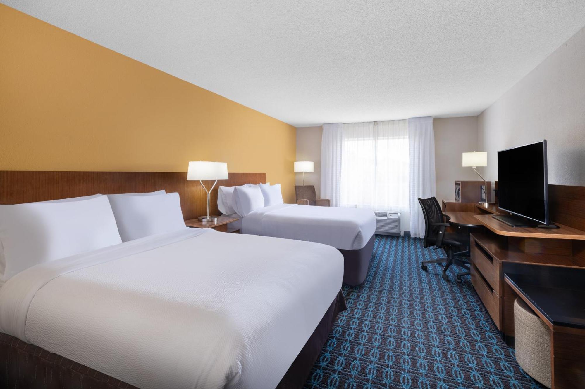 Garner Hotel Macon West By Ihg Экстерьер фото