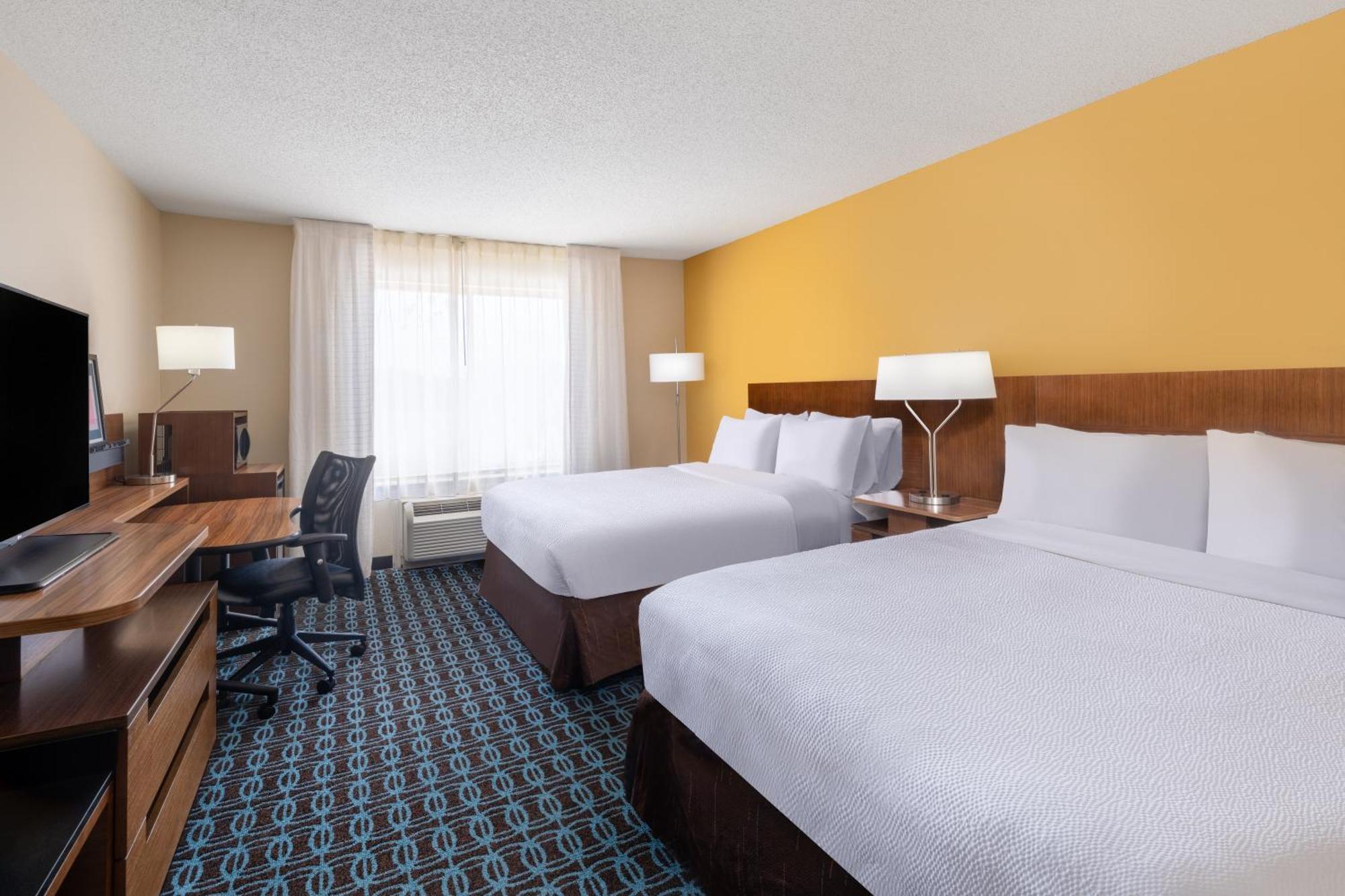 Garner Hotel Macon West By Ihg Экстерьер фото